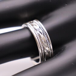 AgaKulche Silver Adjustable Men's Handcrafted Thin Knitted Ring - 2