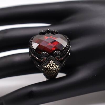 AgaKulche Silver Men's Red Stone Damask Pattern Ring - 1